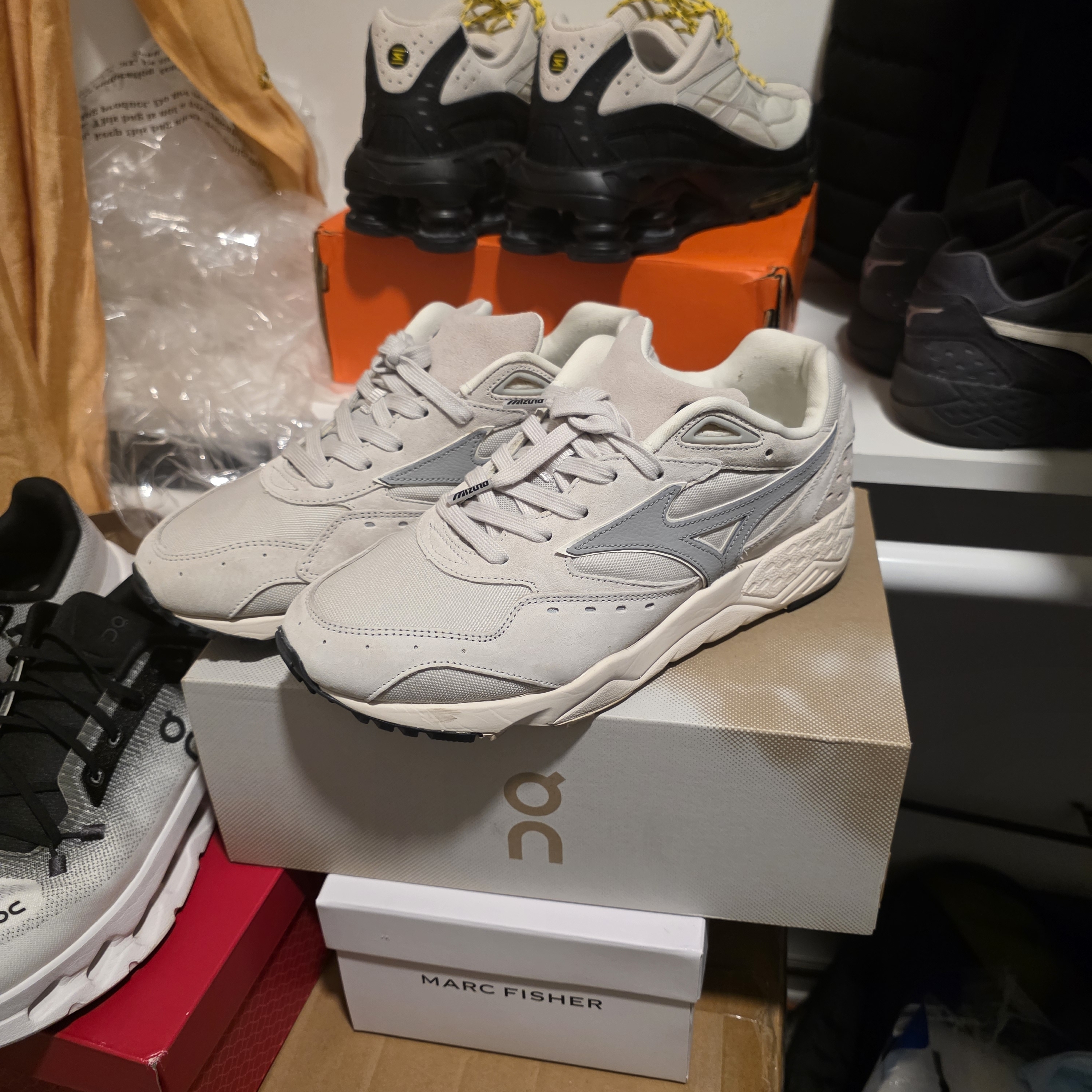 Mizuno Contender Mizuno Contender
